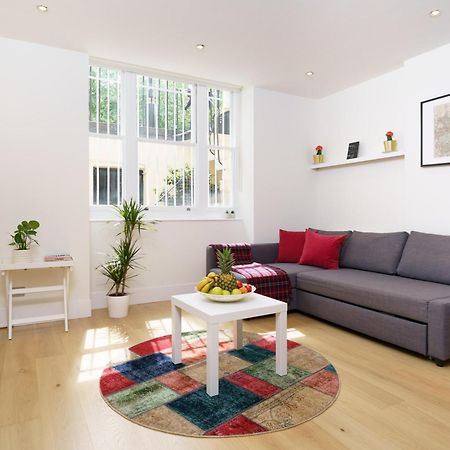 2 Bedroom Flat In Pimlico & Westminster Londres Extérieur photo