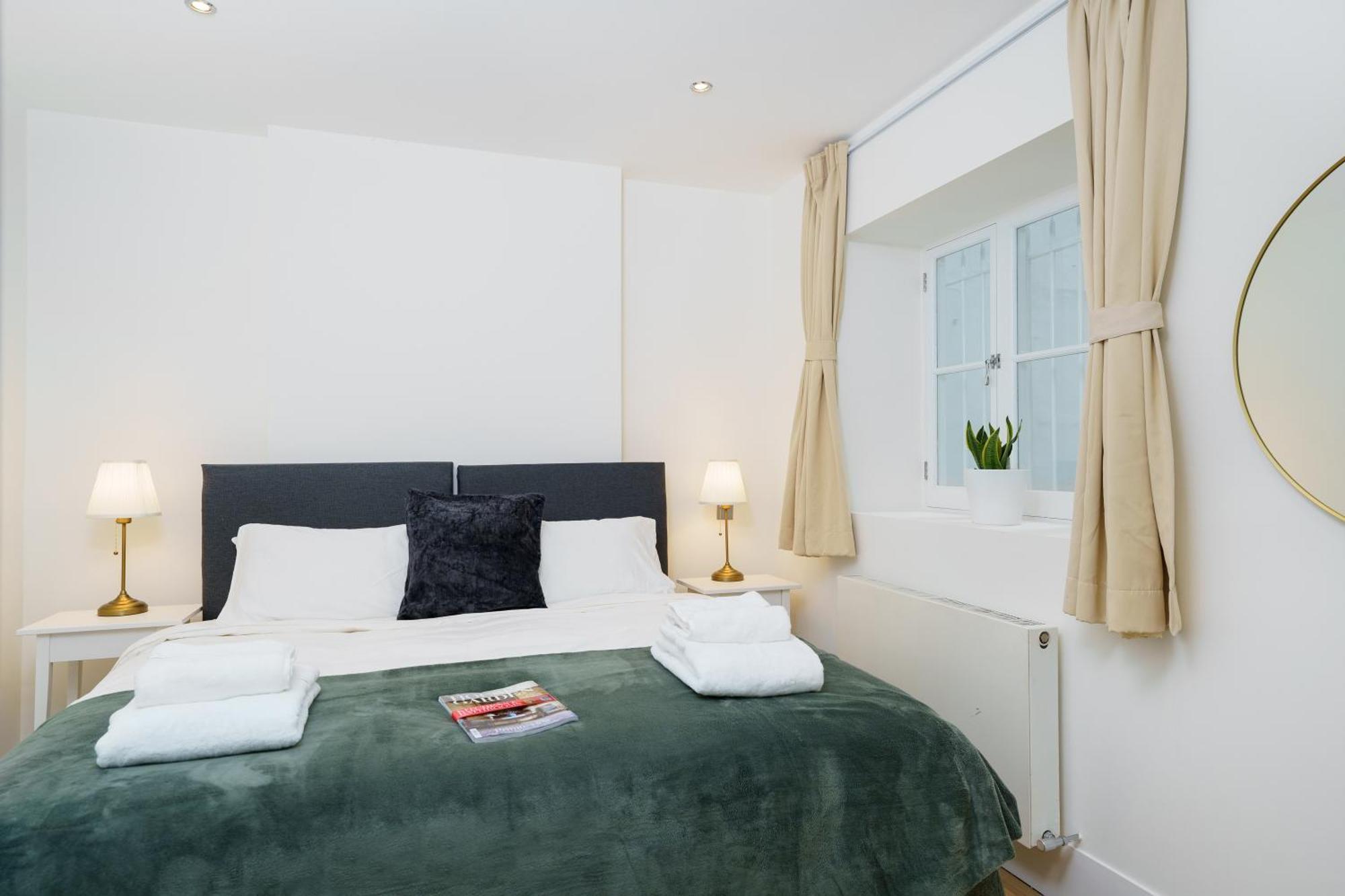 2 Bedroom Flat In Pimlico & Westminster Londres Extérieur photo